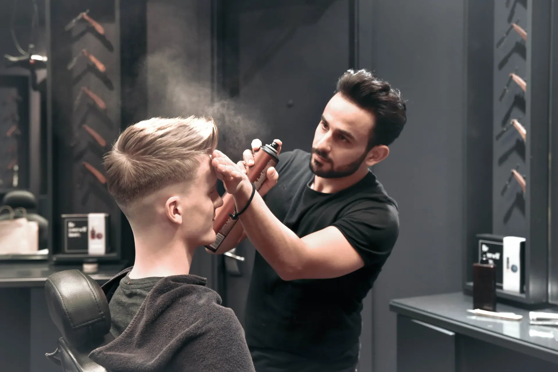 CUTS&CUPS BARBERSHOP