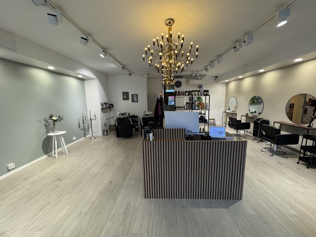The Hair Lounge